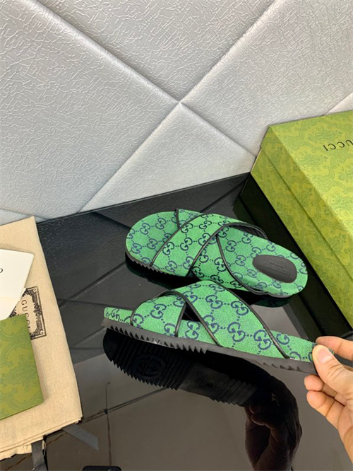 Gocci Slipper