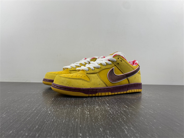 Dunk Low Premium SB 'Yellow Lobster'