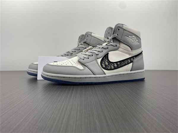 Dior x Air Jordan 1 High