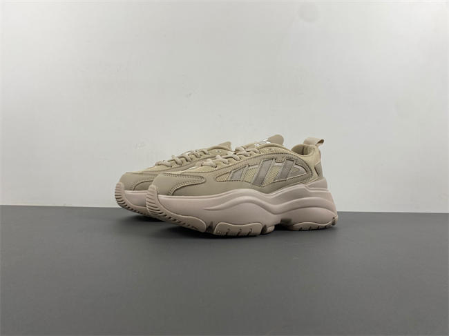 adidas Originals 2024 OZGAIA WDIRECTIONAL  IG6050