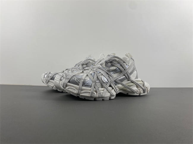 Balenciaga Phantom Sneaker  778698 W3XLL 0125