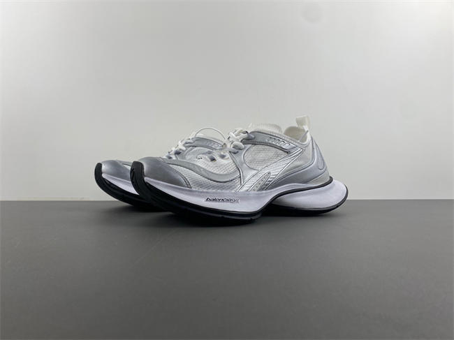 BALENCIAGA  793945 WFLGY 9100