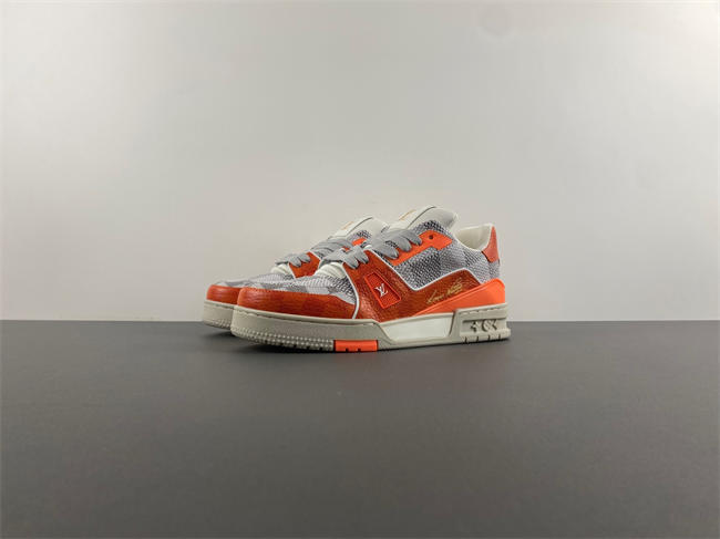 Louis Vuitton LV traineR