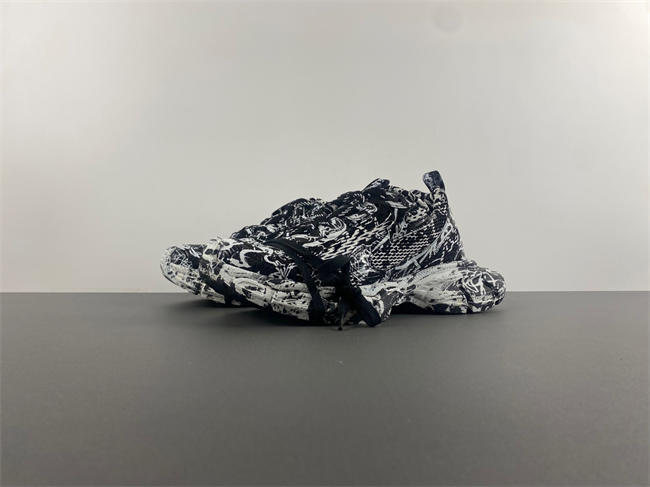 十IAGA -PHANTOM SNEAKER  734734 W3XL2 0236