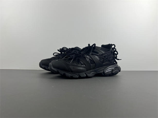 BALENCIAGA Runner、Demna  786281 W3CO1 1000