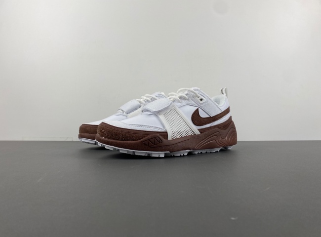 Nike Travis Scott x Nike Zoom Field Jaxx  HQ3073-100