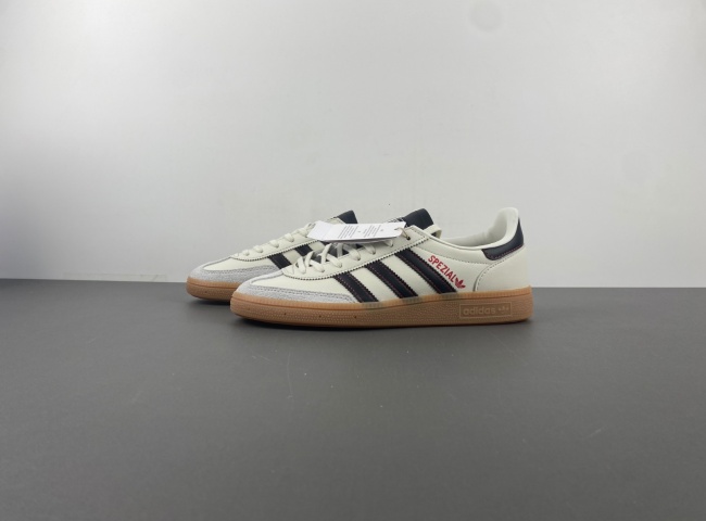 （adidas） HANDBALL  JH6398