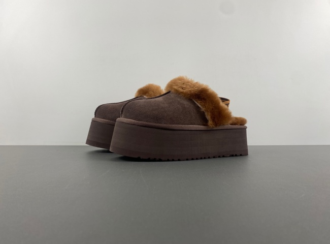 UGG LOGO W/1113474