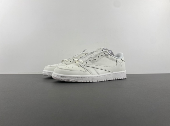 Travis Scott x Air Jordan 1 Low   OG1228-111