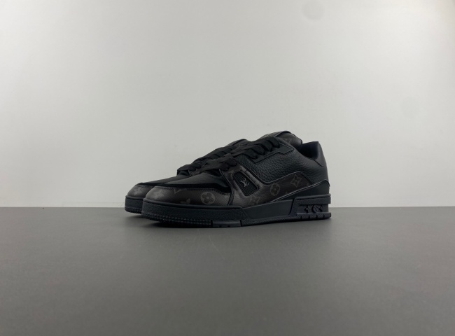 Louis Vuitton LV trainer