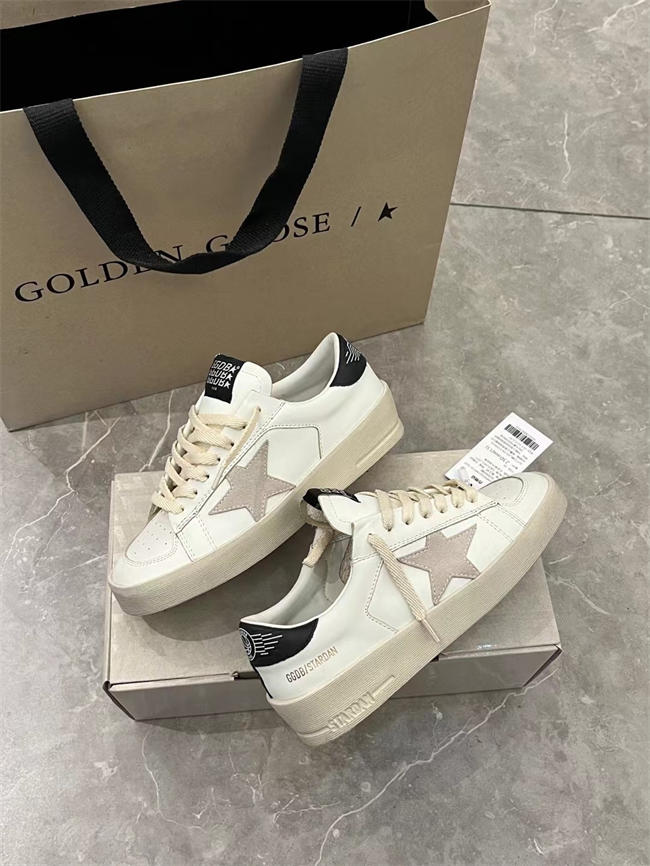 Golden Goose Sneaker