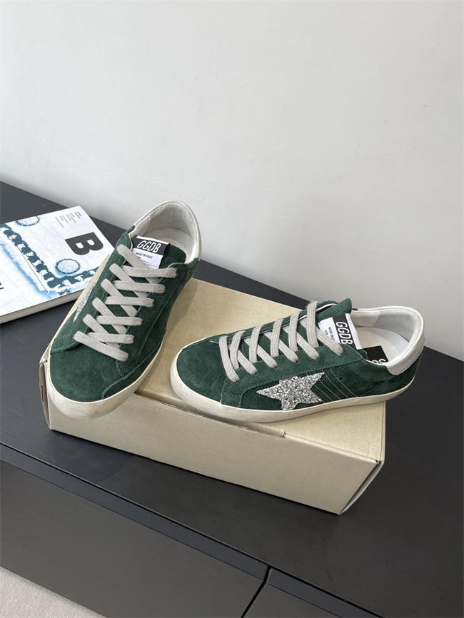 Golden Goose Sneaker