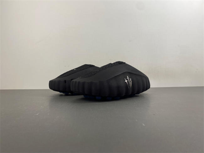 Nike Mind 001 'Team Red'