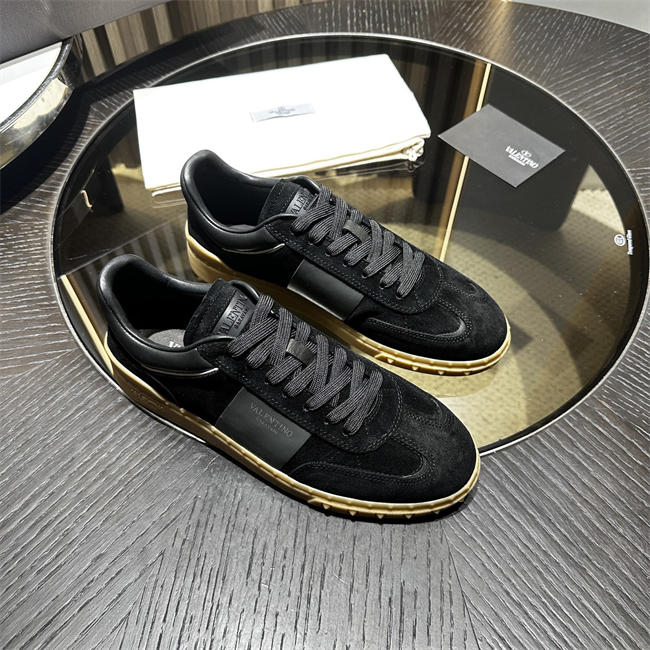 Valentino Sneakers