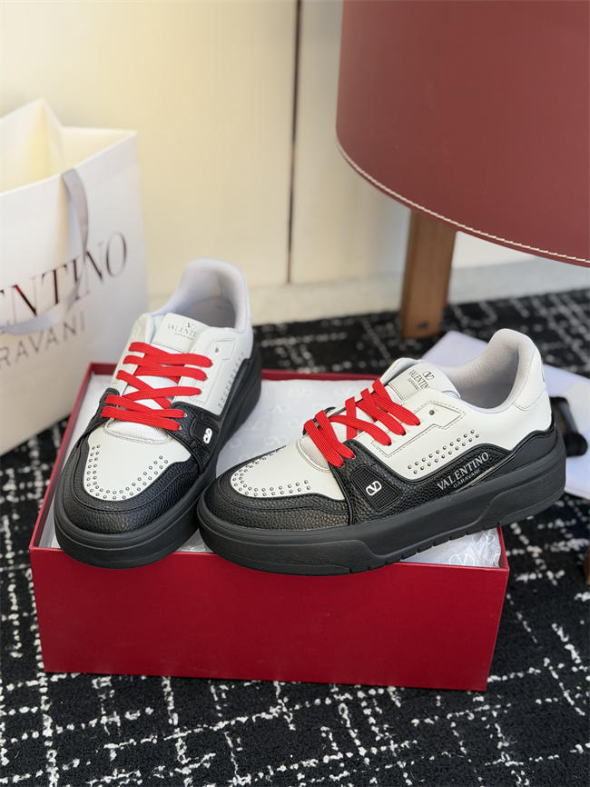 Valentino Sneakers