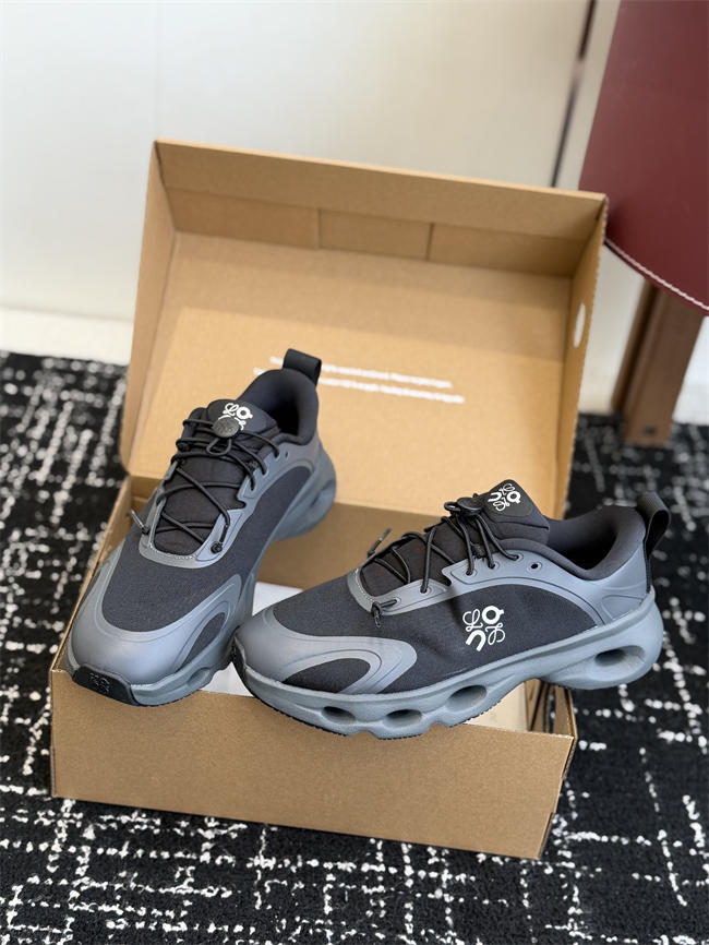 Loewe Sneaker