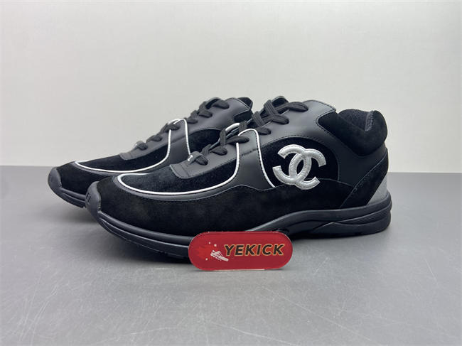 Chanal Sneakers