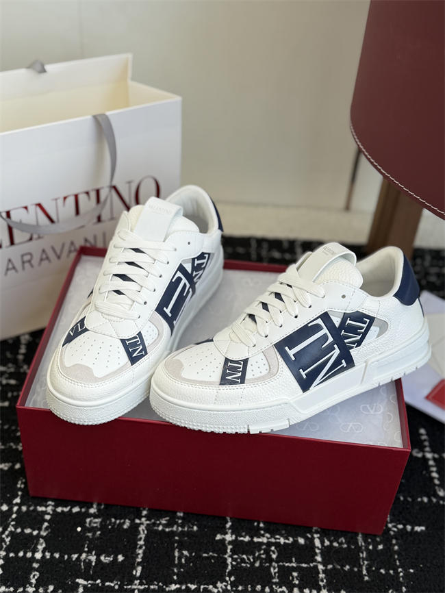 Valentino Sneakers