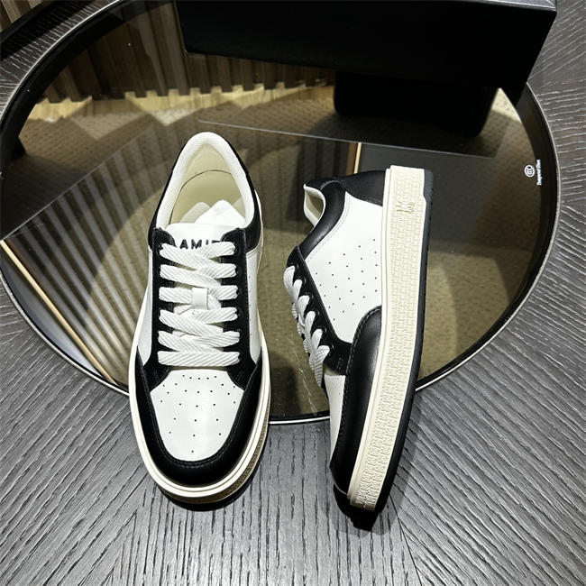 Amiri Sneakers