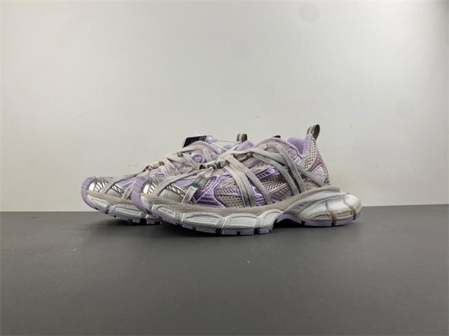 IAGA -PHANTOM SNEAKER 825601 W3XCH 0915