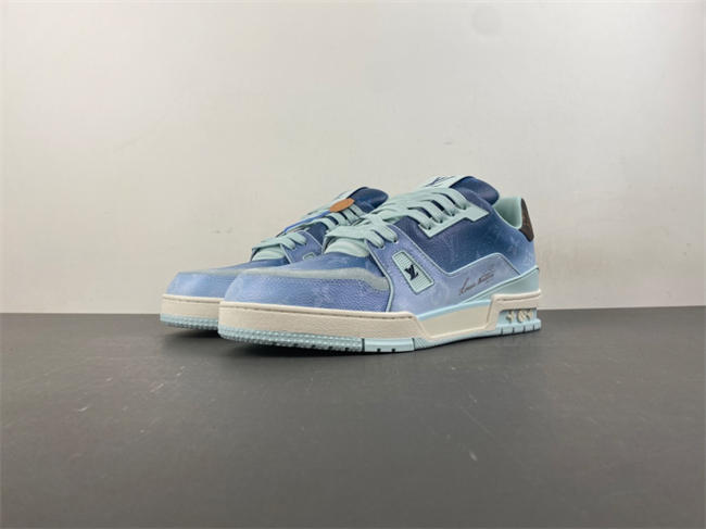 LV Trainer Sneaker