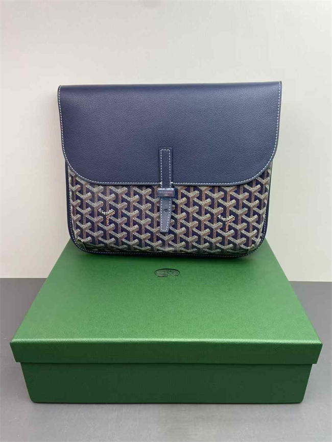 Goyard Coursiier Bag