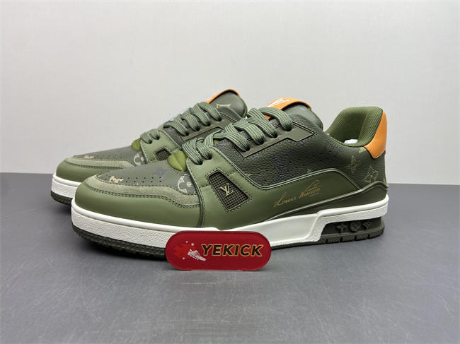 LV Trainer Sneaker