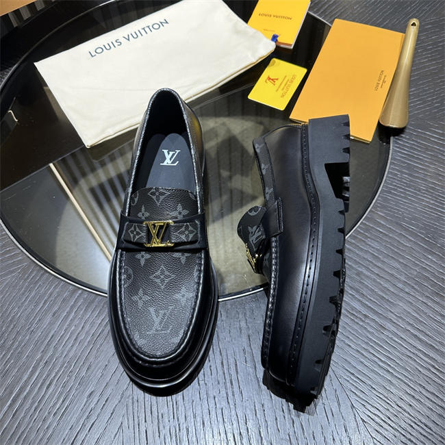 LV Loafer