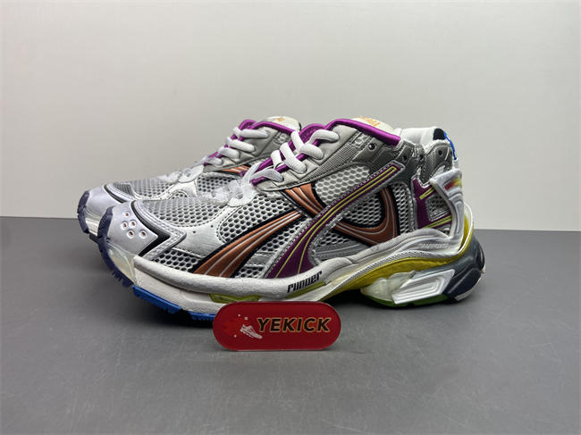 BALENCIAGA -Runner 677403 W3RB6 8123
