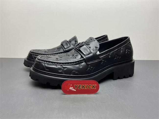 LV Loafer